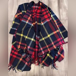 Francesca’s Poncho/Shrug